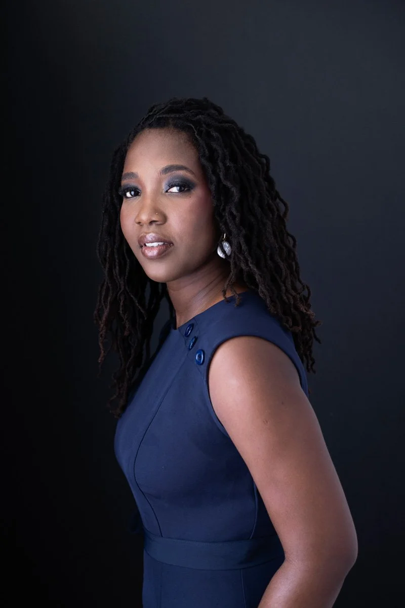 Barbados based photographer Aniya Emtage specializes in contemporary portrait photography. Aniya Emtage is known for her emotive black-and-white photography. Aniya Emtage travels worldwide for portrait commissions.