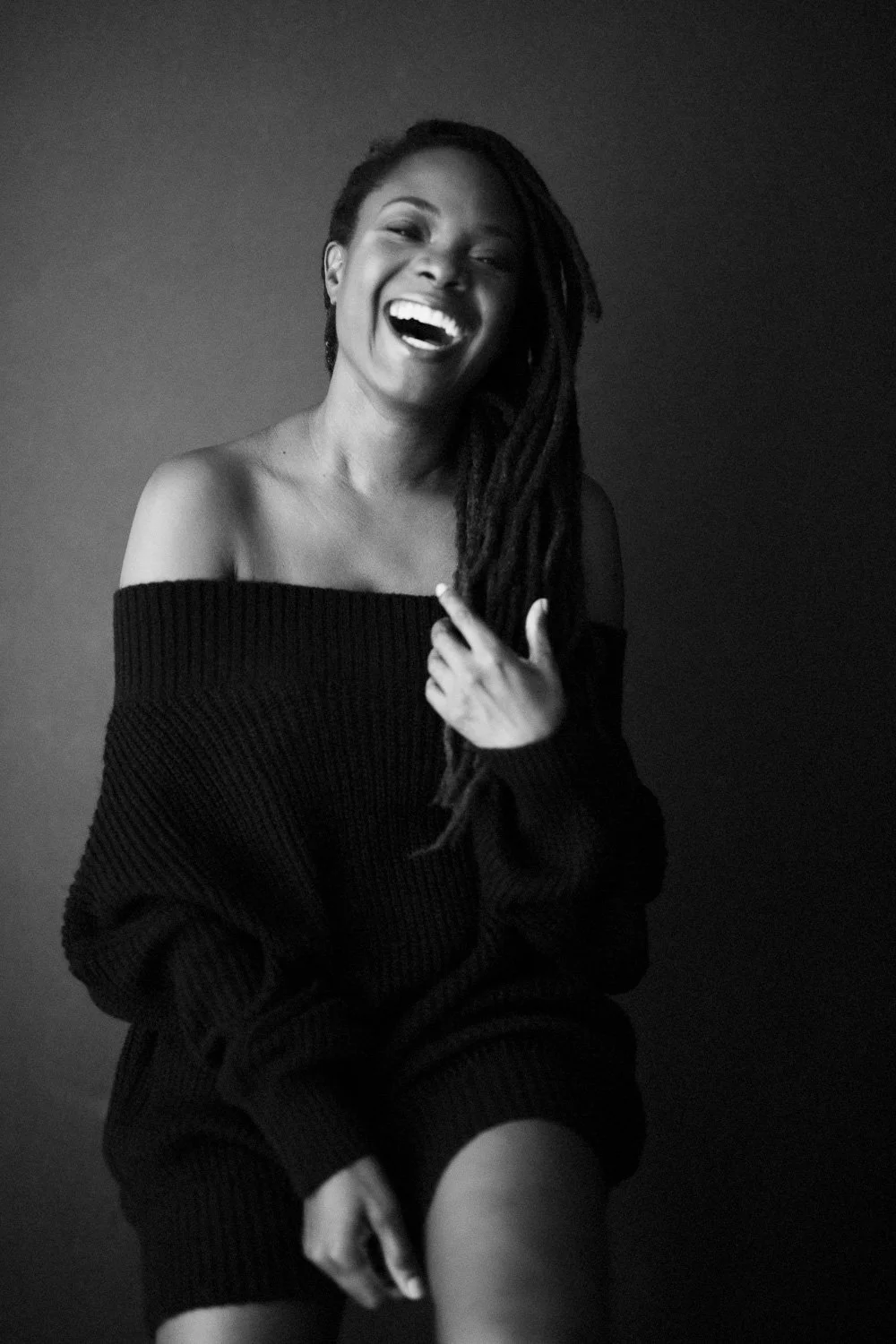 Barbados based photographer Aniya Emtage specializes in contemporary portrait photography. Aniya Emtage is known for her emotive black-and-white photography. Aniya Emtage travels worldwide for portrait commissions.