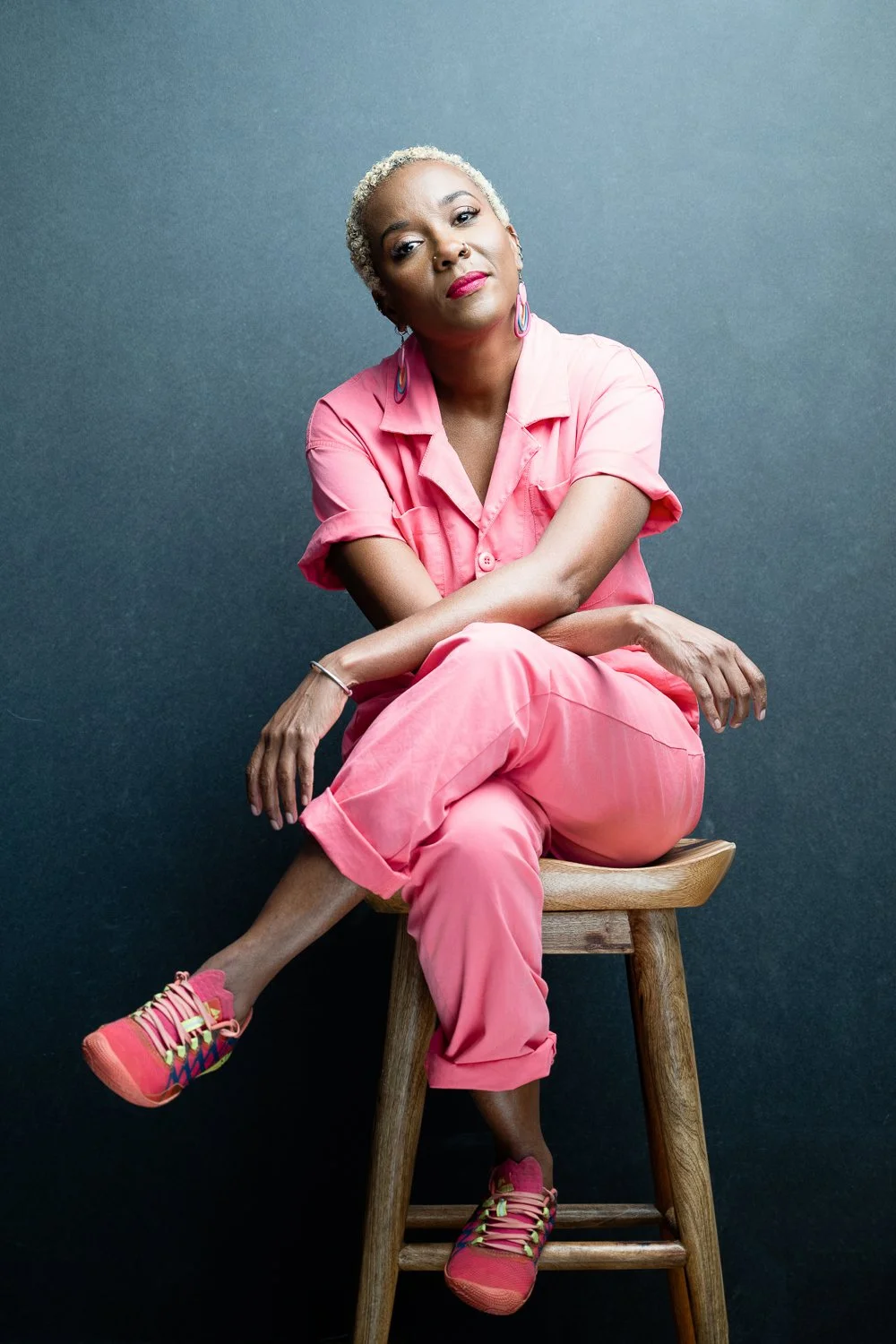 Barbados based photographer Aniya Emtage specializes in contemporary portrait photography. Aniya Emtage is known for her emotive black-and-white photography. Aniya Emtage travels worldwide for portrait commissions.